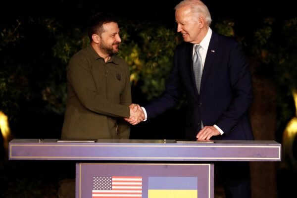 Biden autoriza Ucrânia a usar mísseis de longo alcance contra a Rússia, diz jornal