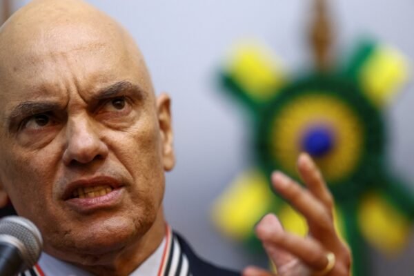 Quem é o radialista que Moraes mandou prender?