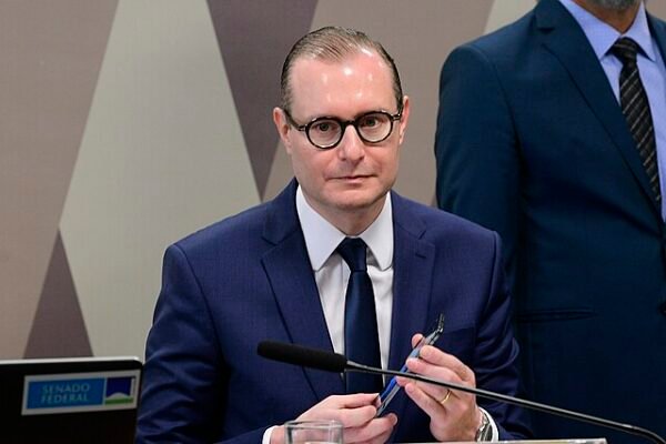STF tem 2 votos a 0 para manter símbolos religiosos em órgãos públicos