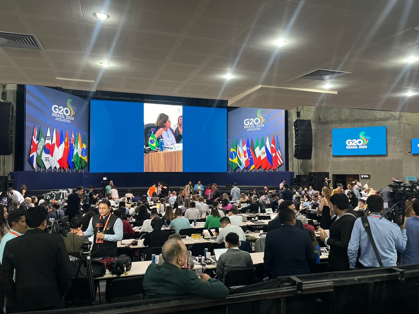 Jornalistas reclamam da organização do G20 no Rio de Janeiro: ‘sem internet e sem comida’