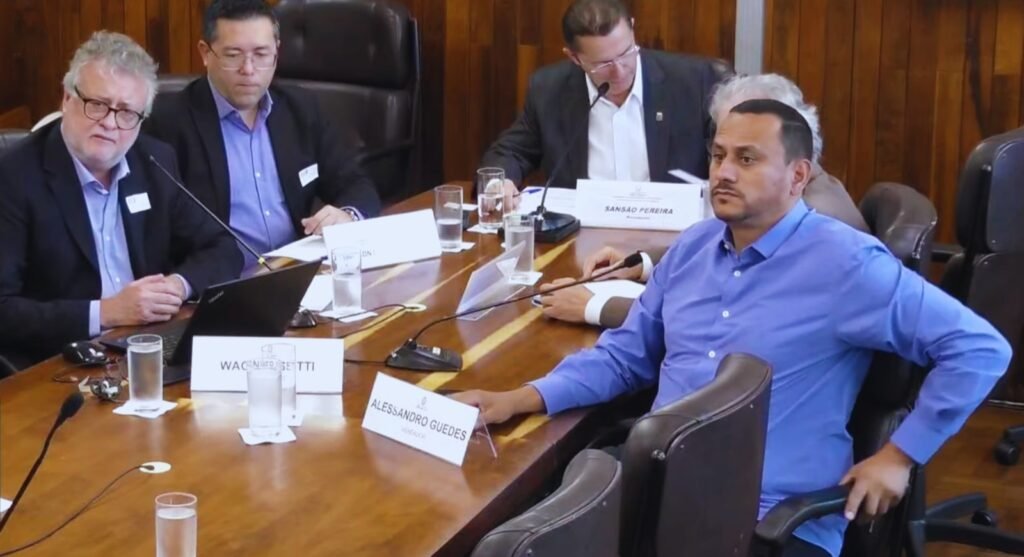 Transição energética e frota elétrica de ônibus são destaques na Comissão de Inovação e Tecnologia
