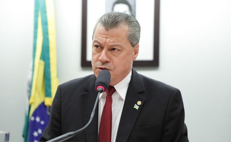 Comissão aprova direito de trabalhador tirar férias na mesma época que dependente com deficiência