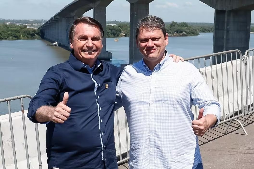 Tarcísio de Freitas sai em defesa de Bolsonaro e afirma que ele ‘respeitou o resultado da eleição’