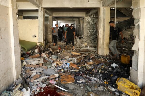 Assembleia Geral da ONU pede cessar-fogo imediato em Gaza; Israel mata 33 em bombardeios