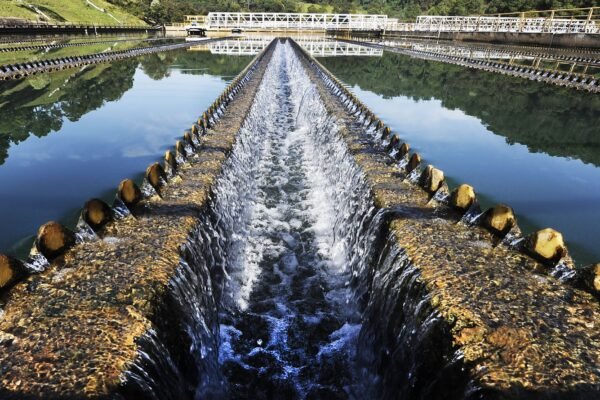 SP e Sabesp investem R$ 19,8 milhões e modernizam o abastecimento de água em Ihabela