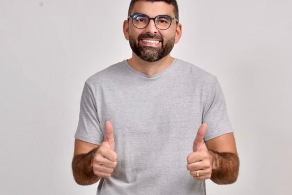 Deputada mais votada do MDB pede desfiliação; ela alega discriminação