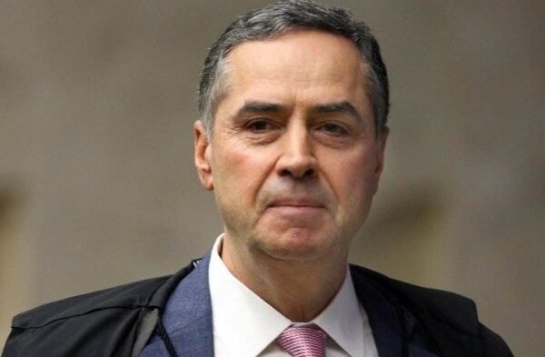 STF retoma hoje julgamento sobre regulação das redes; Barroso deve divergir