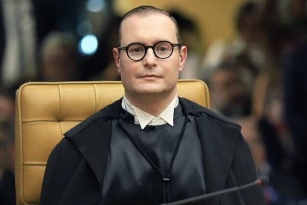 STF forma maioria para condenar Roberto Jefferson