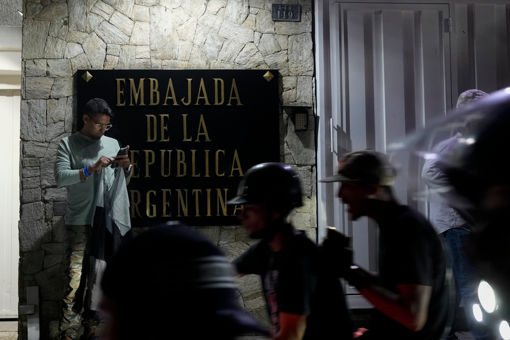 Argentina denuncia prisão de oficial da segurança nacional ao entrar na Venezuela: ‘Injustificável’