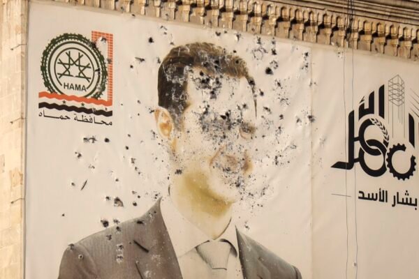 Renúncia à presidência da Síria foi ‘decisão pessoal’ de Assad, diz Kremlin