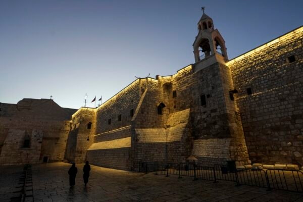 Belém se prepara para mais um Natal sem brilho em meio à guerra em Gaza