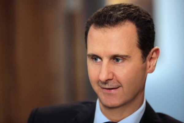 Quem é Bashar al-Assad, ditador sírio que está sob cerco de rebeldes