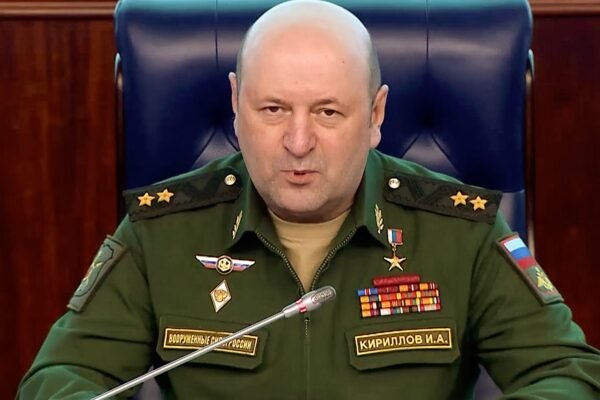 Suspeito de participar de atentado que matou chefe da defesa nuclear da Rússia é preso