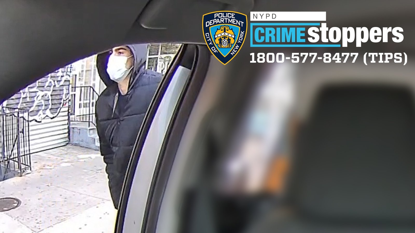 Polícia de Nova York divulga nova fotos
do assassino de CEO; FBI oferece até R$ 300 mil por dados sobre fugitivo