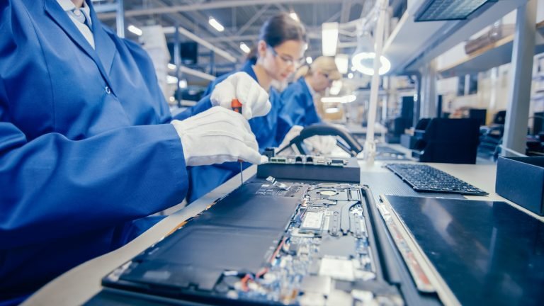 Comissão promove seminário sobre política industrial