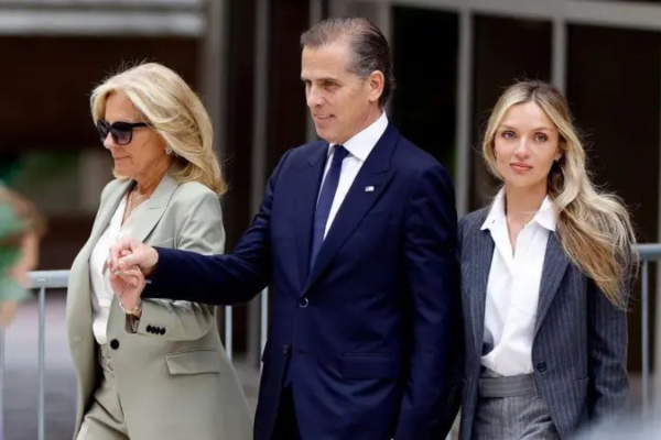 Advogado do filho de Biden entra com pedido de arquivamento de casos após perdão presidencial