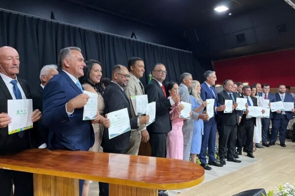 Sérgio Reis é diplomado prefeito de Lagarto