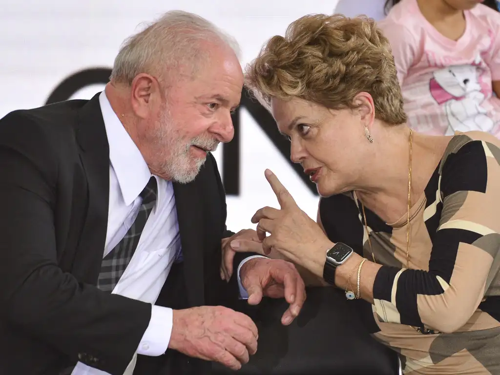 Em termos reais, dólar está mais caro do que no auge da crise do governo Dilma