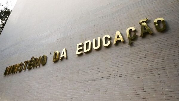 TCU recomenda bloqueio de R$ 10 bilhões do Pé-de-Meia
