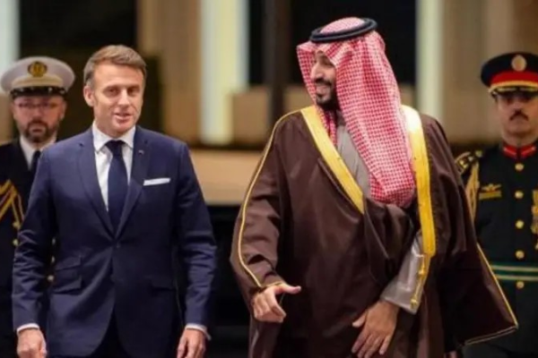 Por que crise no governo da França é preocupante para futuro da Europa