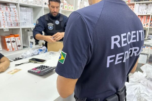 Alfândega retém quase 500 produtos ilícitos avaliados em R$ 2,6 milhões durante operação da Receita Federal
