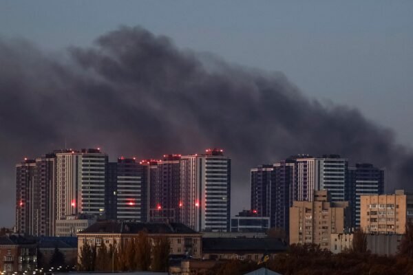 Rússia dispara mais de 100 drones contra a Ucrânia na véspera Ano Novo