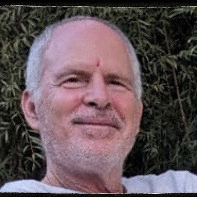 Quem são os três reféns israelenses que serão libertados pelo Hamas neste sábado (1º)?