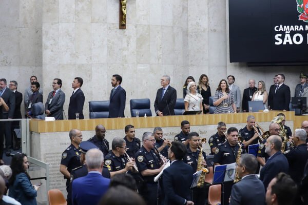Vereadores da 19ª legislatura tomam posse na Câmara Municipal de SP