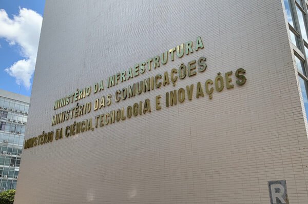 Sidônio tem permissão para trocar indicados de Lula e Janja na Secom