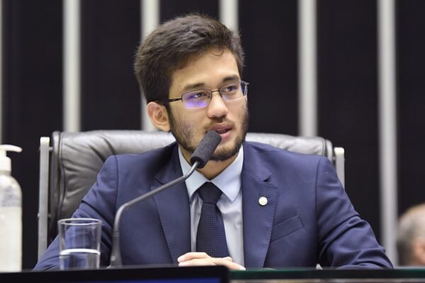 Nunes nomeia membro do MBL como subprefeito da Vila Mariana