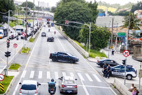 Guarda Civil de Taboão inicia ronda ostensiva na Avenida Aprígio Bezerra da Silva