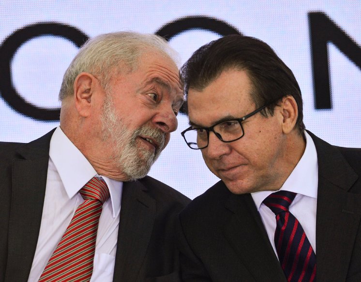 Governo discute com bancos uso de FGTS como garantia de crédito consignado 