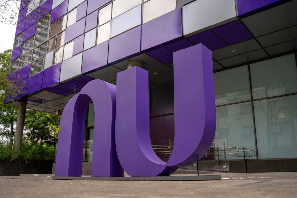 Nubank passa Itaú e se torna o 3º maior banco do país