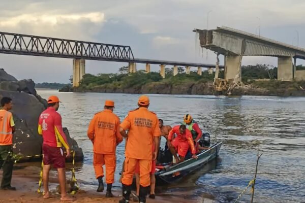 Ponte que desabou entre TO e MA: Tribunal de Contas da União investiga desvio de finalidade no uso de emendas