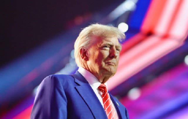 Dirceu expõe fragilidades do governo Lula