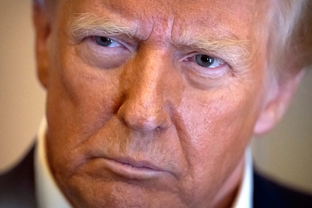 Juiz dos EUA impede Trump de congelar gastos federais em 22 estados