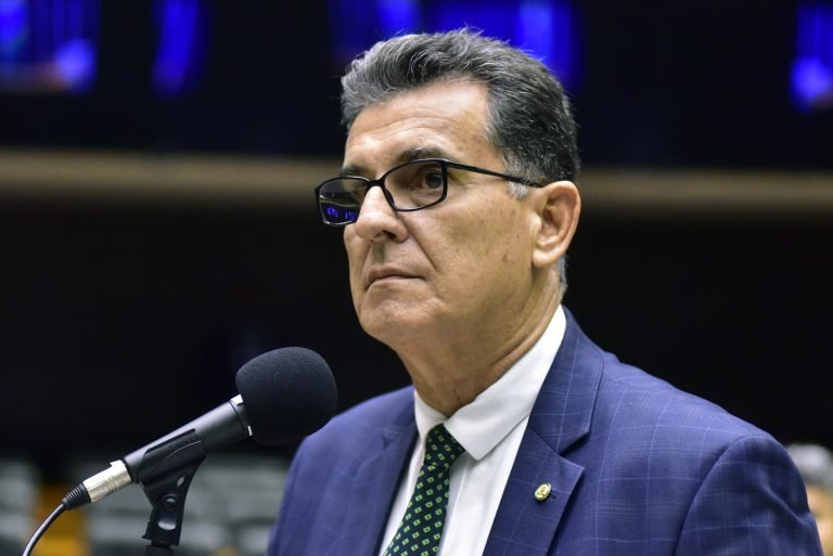 Deputados apelam às autoridades da Espanha para barrar extradição de Oswaldo Eustáquio