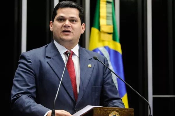 Os nomes que correm por fora pela presidência da Câmara e do Senado