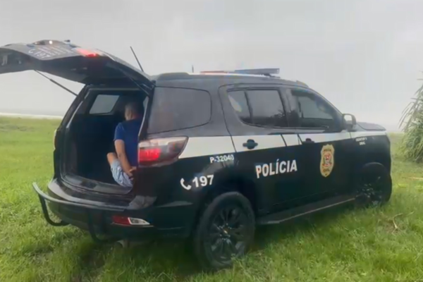 Polícia de Rio Preto cumpre mandados de prisão em SP e na Baixada Santista contra crimes de golpes na internet Polícia de Rio Preto cumpre mandados de prisão em SP e na Baixada Santista contra crimes de golpes na internet