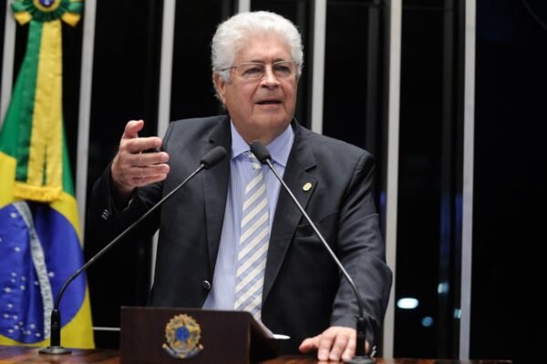 Conselheiro do TCE-PR deve receber R$ 12 milhões em ‘verbas atrasadas’