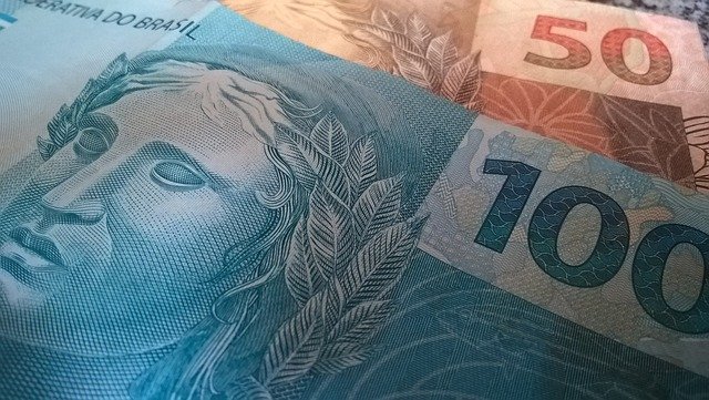 Salários no setor público variam até 800% para as mesmas funções, diz estudo