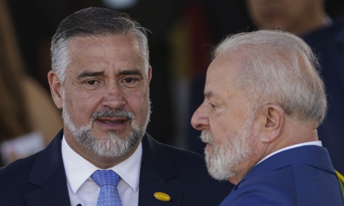 Lula retorna ao Planalto nesta semana