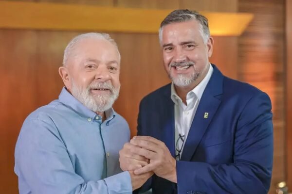 Governo Lula planeja reforma ministerial para fortalecer base aliada