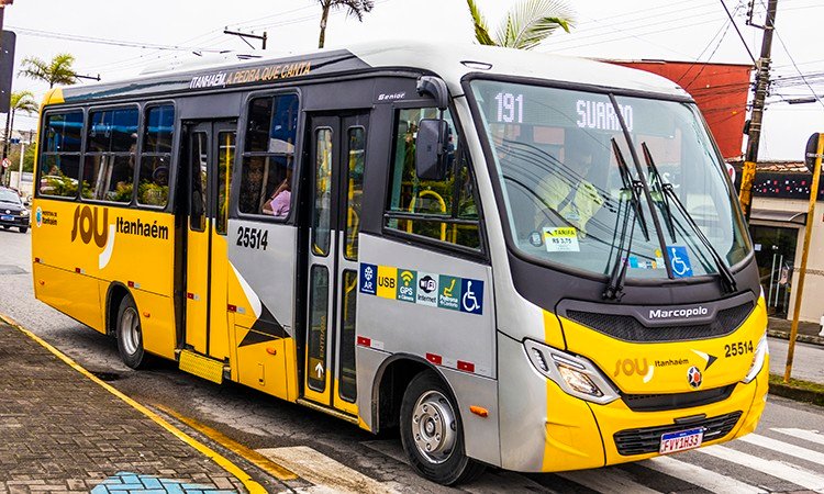 Transporte público em Itanhaém tem reajuste de 7% e 12% na passagem; entenda