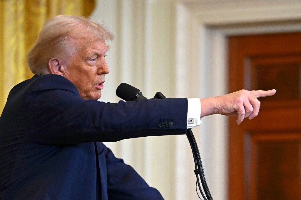 Trump vai banir meninas e mulheres transgêneros de eventos esportivos femininos