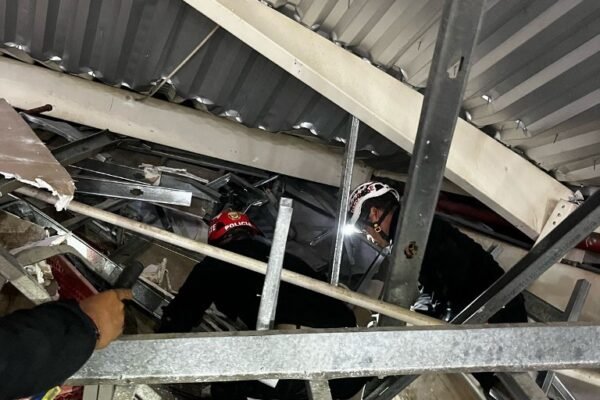Teto de shopping desaba e deixa 3 mortos e mais de 70 feridos no Peru
