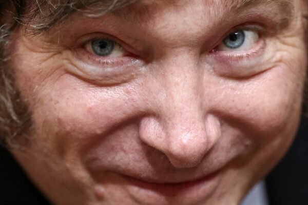 3 chaves para entender o escândalo de criptomoeda envolvendo Javier Milei