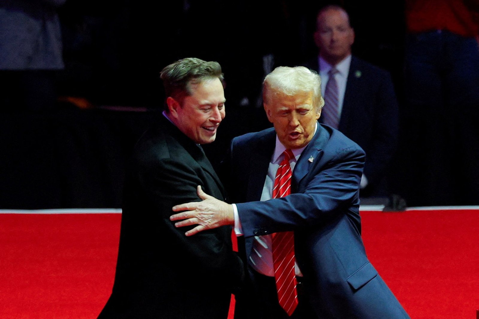 Elon Musk compartilha convocação para protestos pelo impeachment de Lula