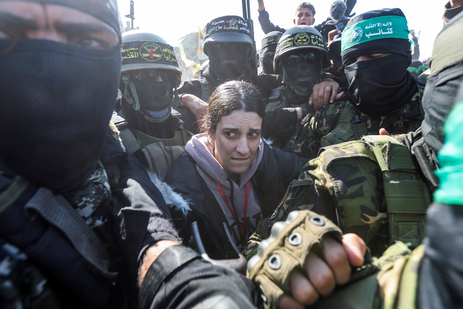 Hamas confirma três libertações no sábado; Cruz Vermelha diz estar ‘muito preocupada’ com situação dos reféns em Gaza