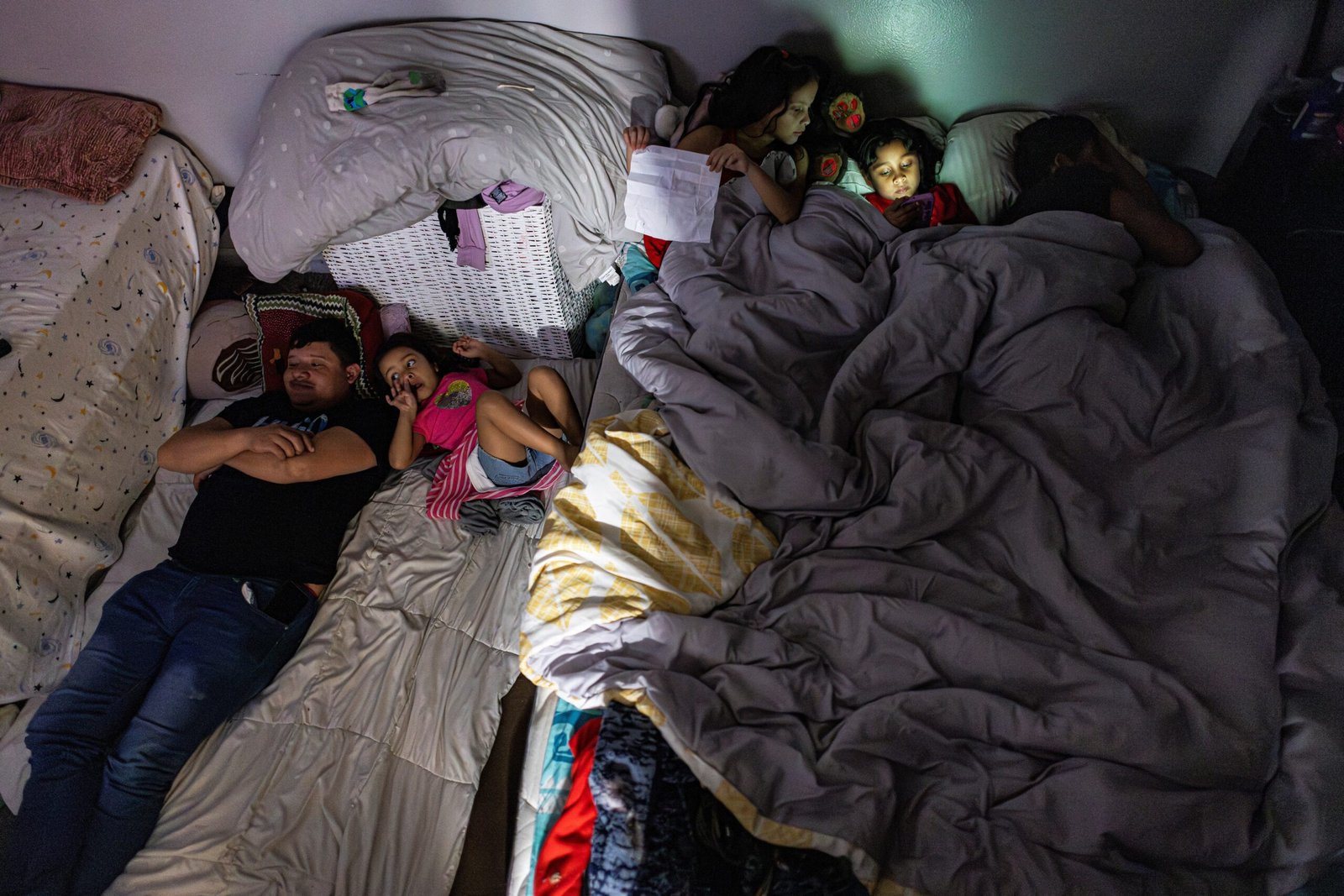 Trump torna alvos de deportação 600 mil venezuelanos que tinham autorização para viver nos EUA